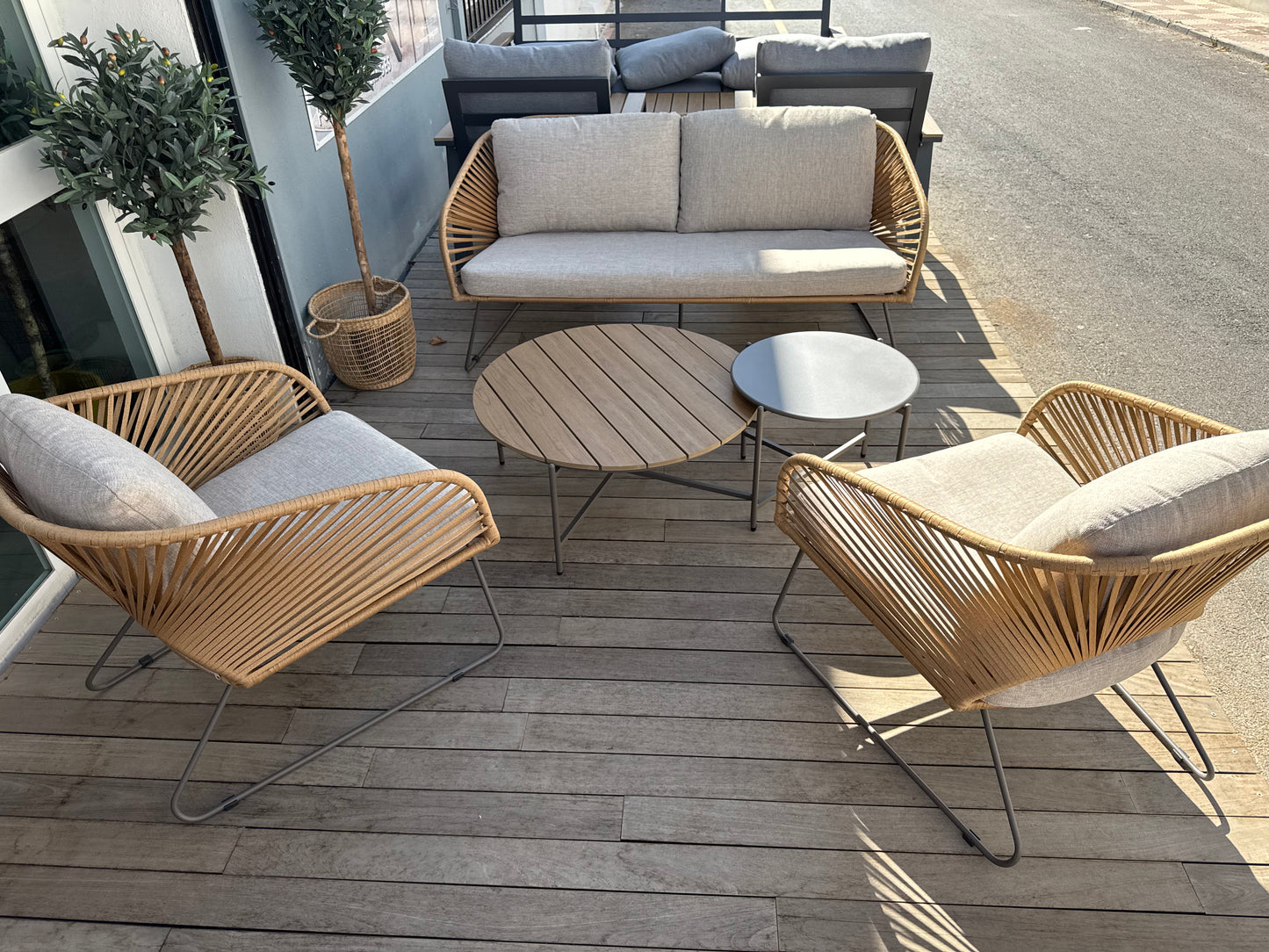 40% OFF - Novella Lounge Set