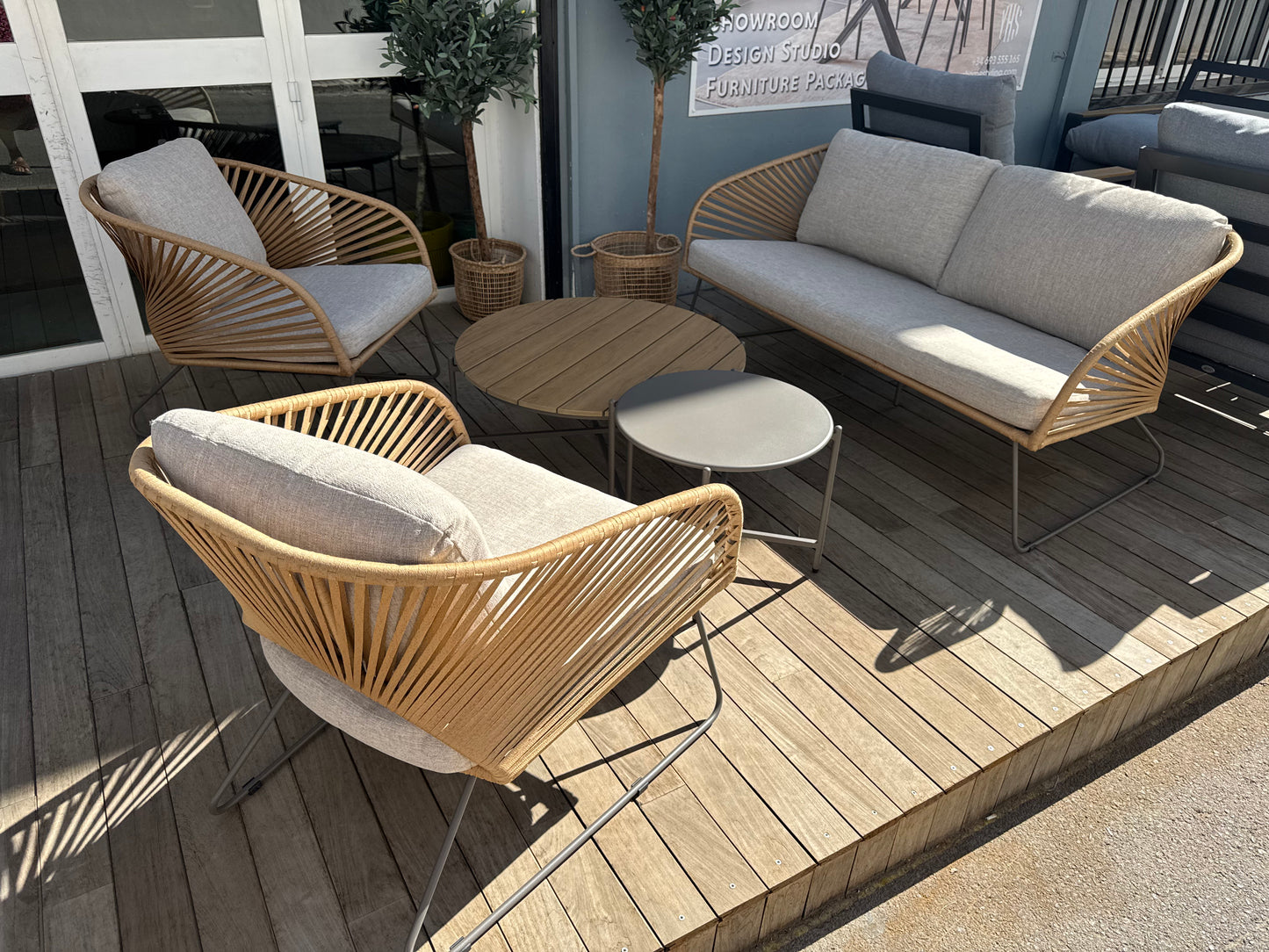 40% OFF - Novella Lounge Set
