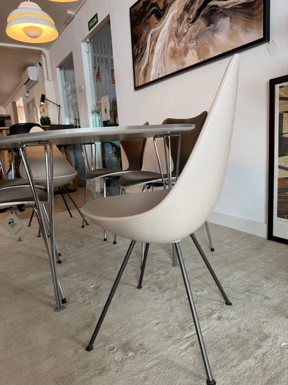 50% OFF - Superellipse dining set by Fritz Hansen