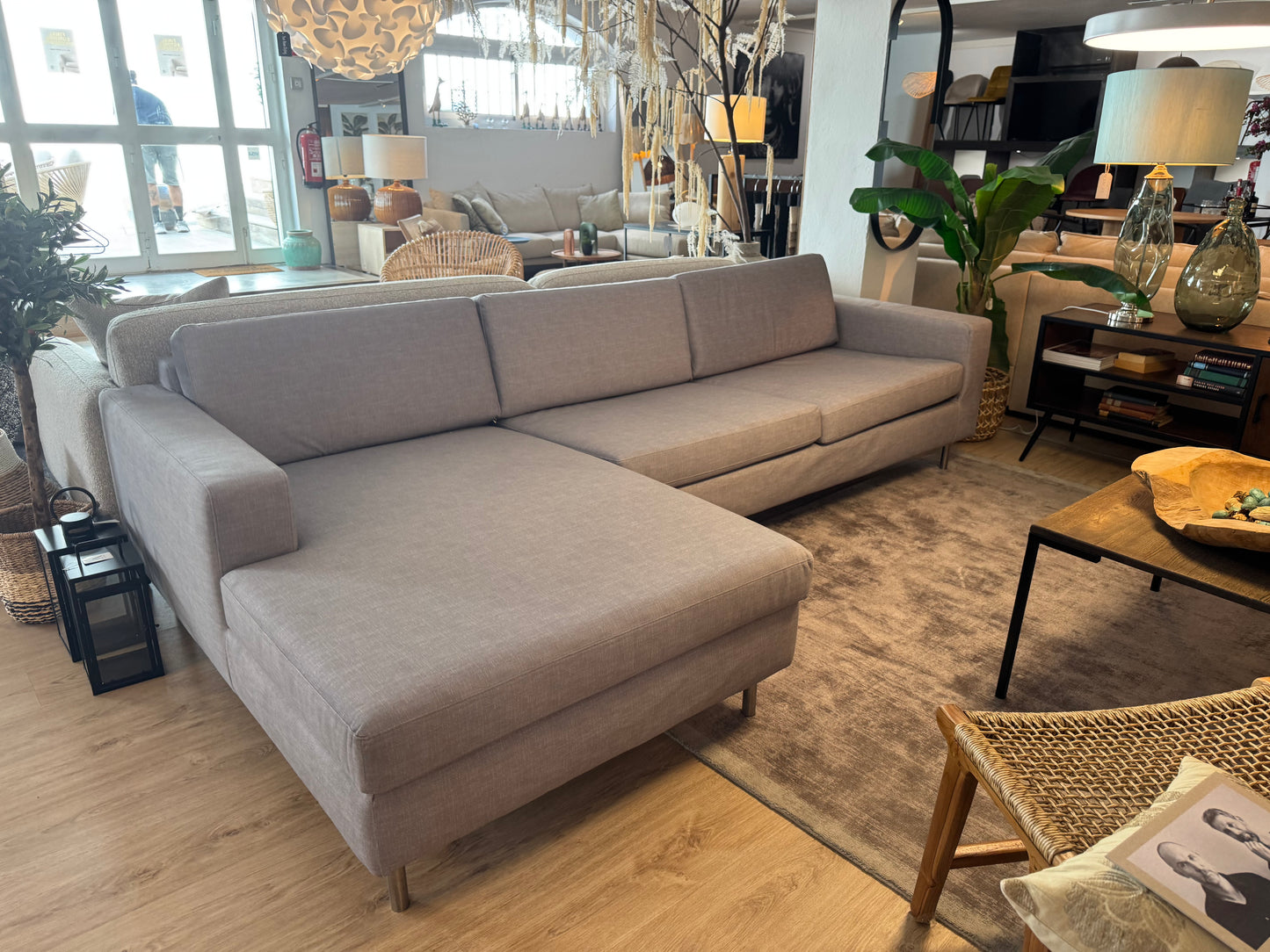 40% OFF - Scandinavia Sofa 3 seater w. chaise longue - left by Bolia